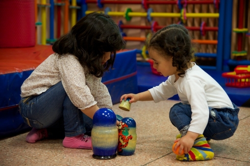 bimbe nello spazio bimbi - baby parking - scuola italiano mamme